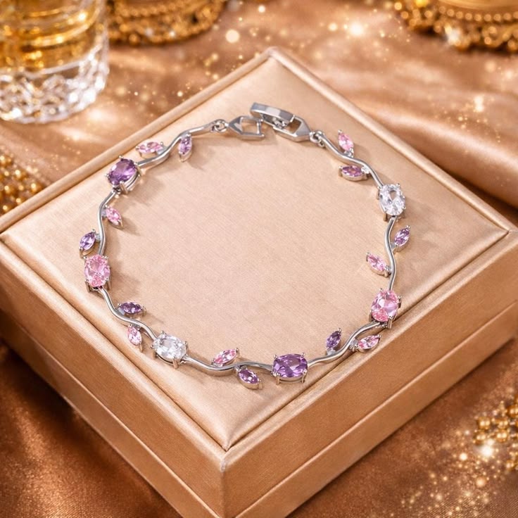 Mixed silver tulip bracelet