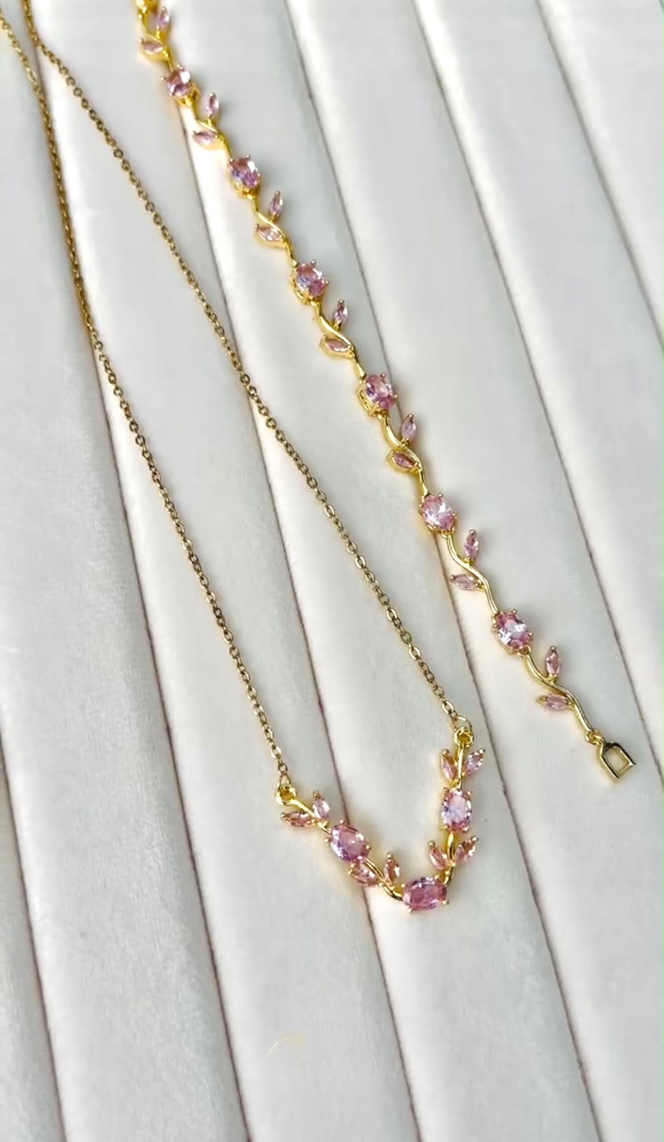Gold pink tulip combo
