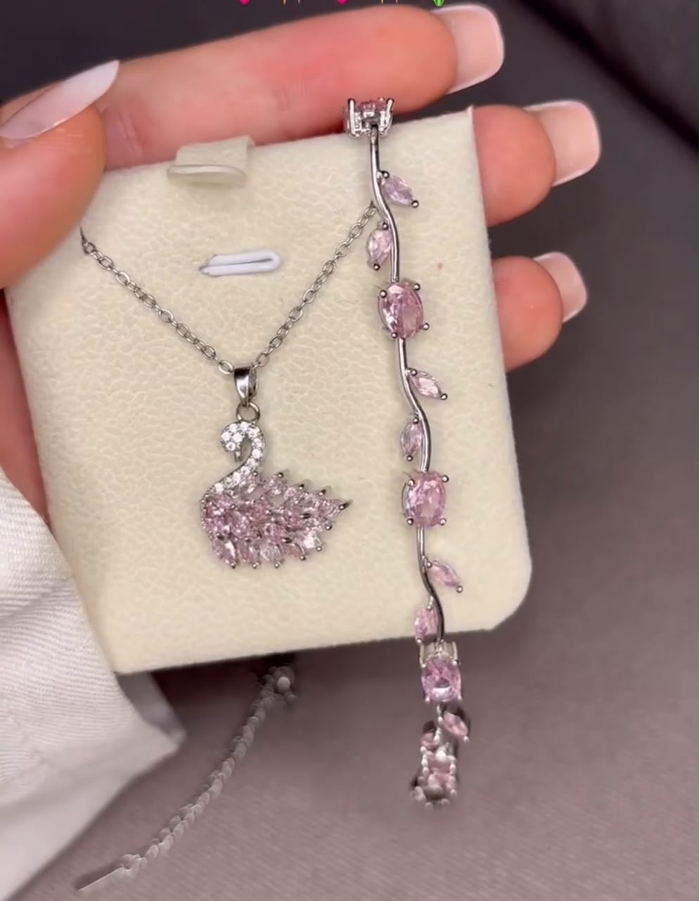 Sliver pink swan combo